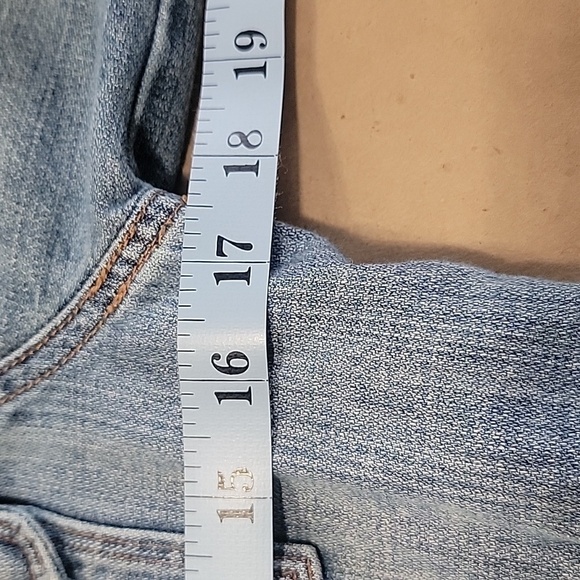 Abercrombie & Fitch, Size M Denim Jacket, Gently Used Condition - Picture 7 of 10